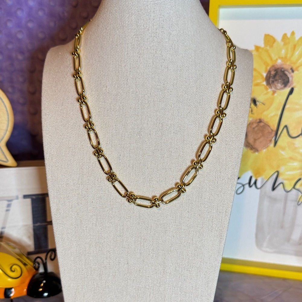 Gold Link Chain Necklace - Women Jewelry - Picture 1 of 2